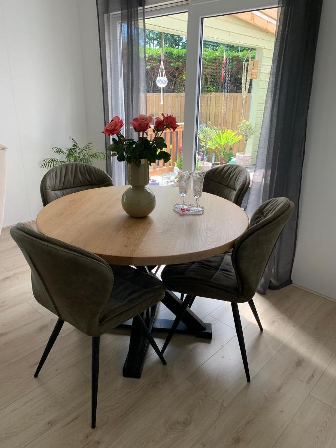 Villa Oase Aan De Kaag à Warmond Extérieur photo