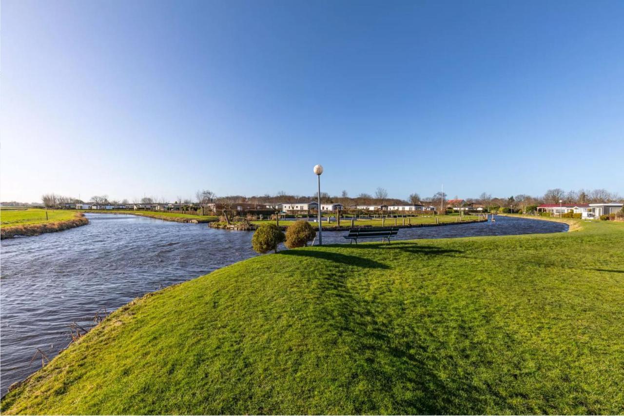Villa Oase Aan De Kaag à Warmond Extérieur photo